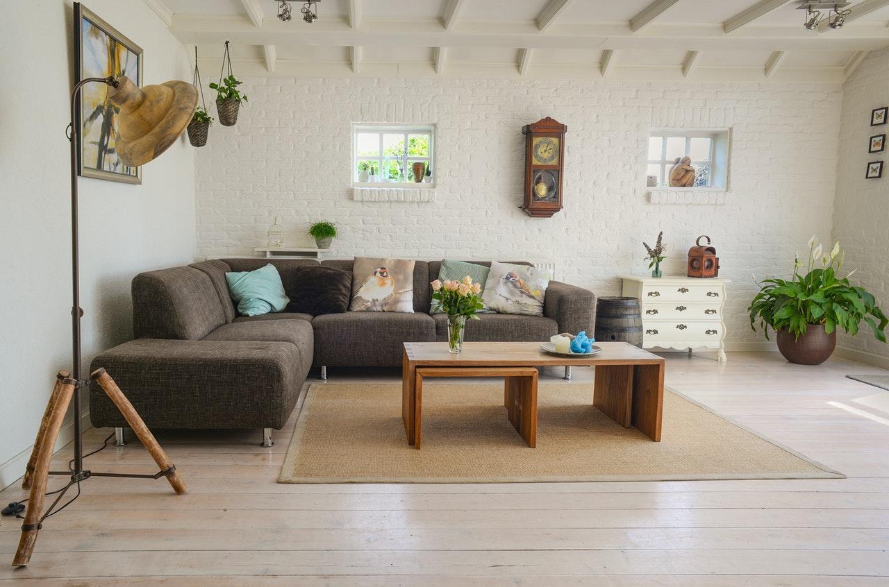 04 Pexels image of an Airbnb-style living room